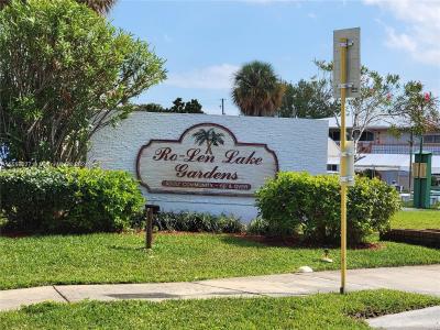 815 SW 10th Ter 17V, Hallandale Beach, Florida 33009, USA