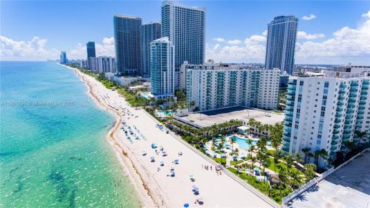 3901 S Ocean Dr 11C, Hollywood, Florida 33019, USA