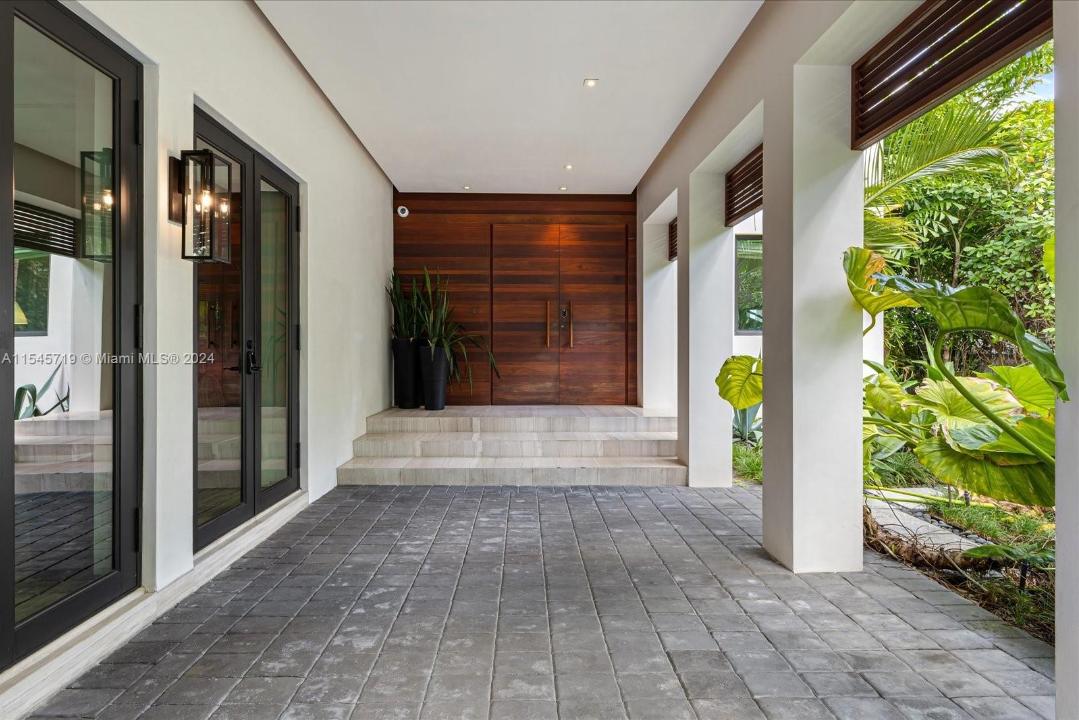 401 E Rivo Alto Dr, Miami Beach, Florida 33139