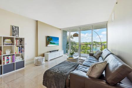 6305 Indian Creek Dr 4D, Miami Beach, Florida 33141, USA