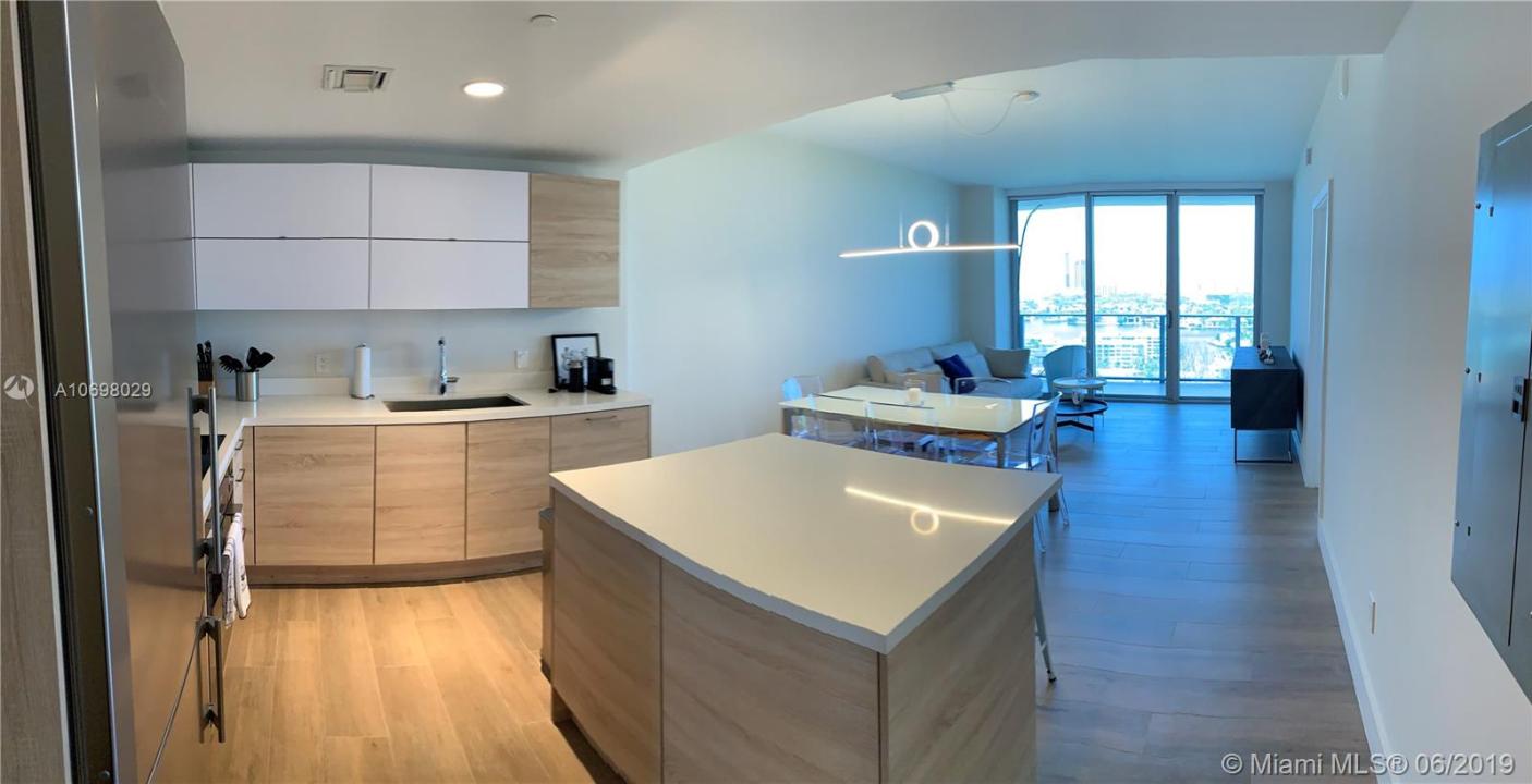 16385 biscayne blvd 1916, North Miami, Florida 33160