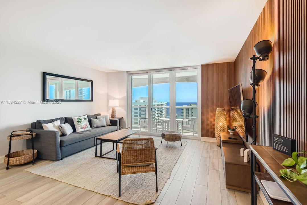 3800 S Ocean Dr 1818 (AVAILABLE SEPT), Hollywood, Flórida 33019, Estados Unidos