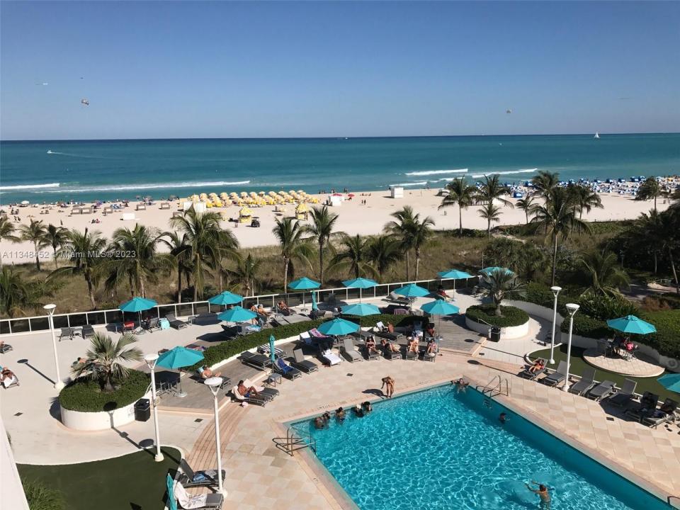 100 Lincoln Rd 1007, Miami Beach, Florida 33139, USA