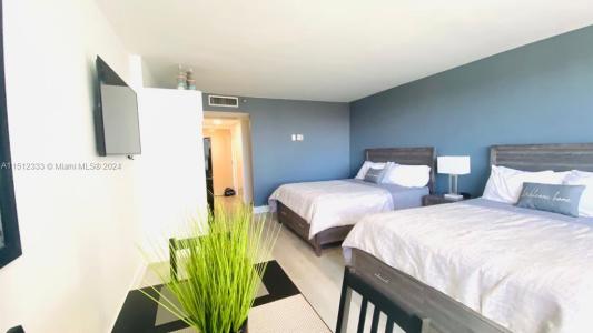 19201 Collins Ave 742, Sunny Isles Beach, Florida 33160, USA