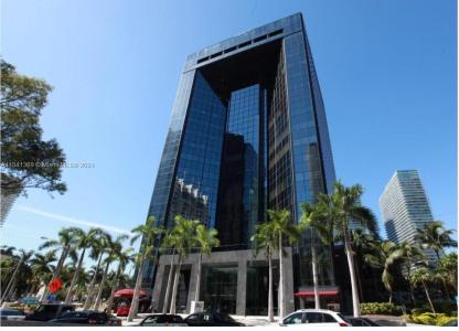 1200 Brickell Ave 200C, Miami, Florida 33131, USA