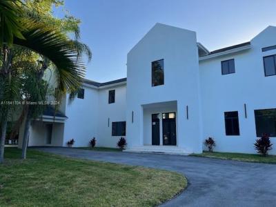 5455 SW 60 CT, Miami, Florida 33155, USA