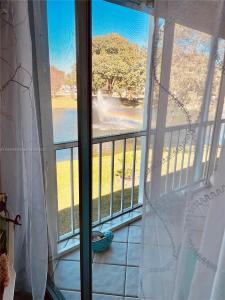 2709 Nassau Bnd G2, Coconut Creek, Florida 33066, USA