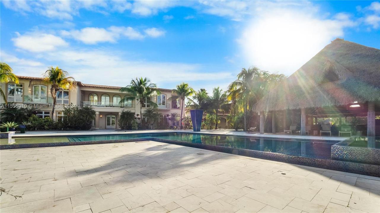 20551 SW 162nd Ave, Miami, Florida 33187
