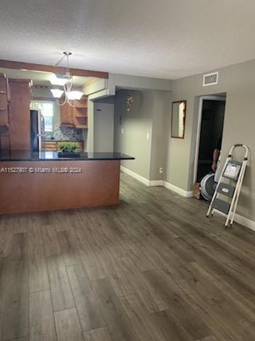 5500 SW 77th Ct 201, Miami, Florida 33155, USA