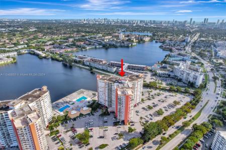 1301 NE Miami Gardens Dr 1101W, Miami, Floride 33179, États-Unis