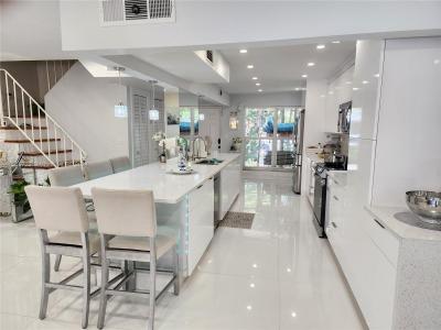 3301 Simms St 12B, Hollywood, Florida 33021, USA