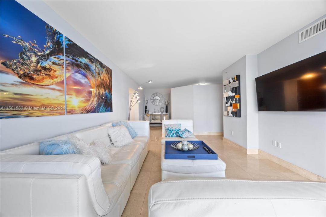 6365 Collins Ave 4106, Miami Beach, Floride 33141, États-Unis