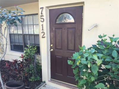 7512 SW 26th Ct 12, Davie, Florida 33314, USA