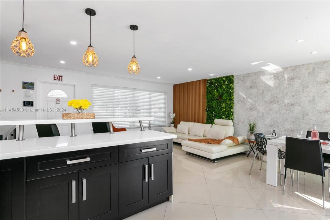 7670 Simms St 7670, Hollywood, Florida 33024, HOA KỲ