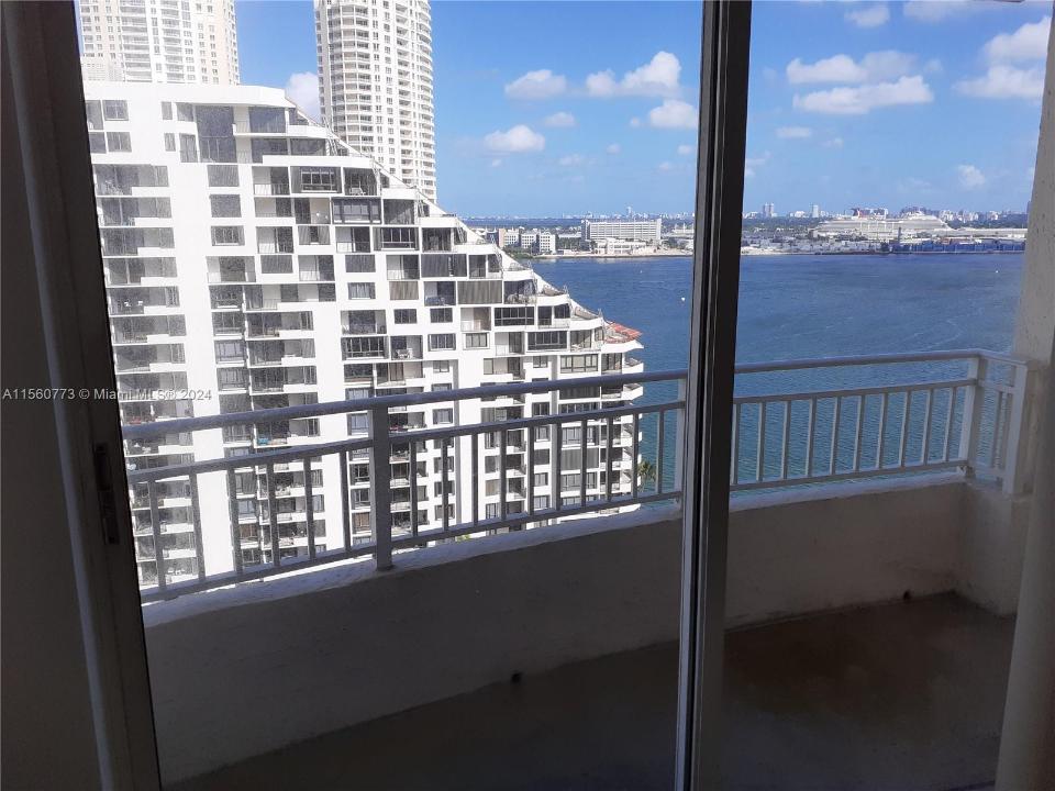 770 Claughton Island Dr 2007, Miami, فلوريدا 33131, الولايات المتحدة