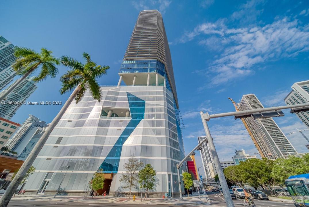 398 NE 5th St 4006, Miami, Floride 33132, États-Unis