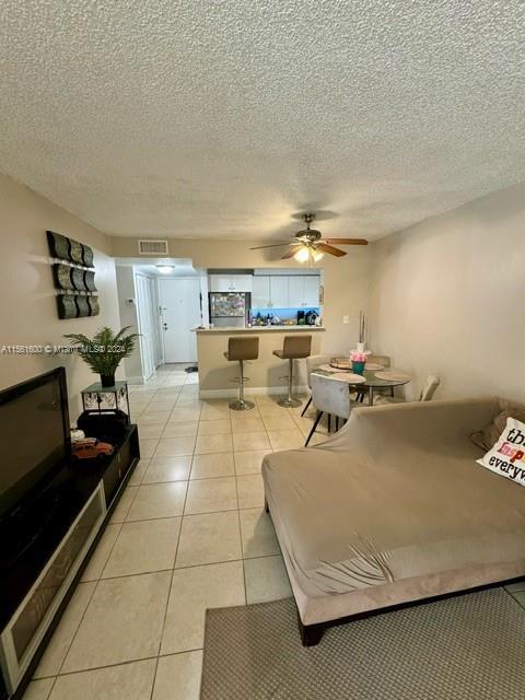 4364 NW 9th Ave 15-1A, Deerfield Beach, Florida 33064, Amerika Birleşik Devletleri