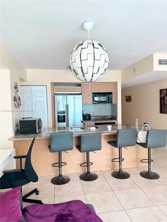 Hallandale Beach, 佛罗里达州 33009, 美国