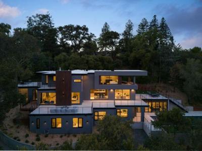 Redberry Drive, Los Gatos, カリフォルニア 95030, アメリカ合衆国