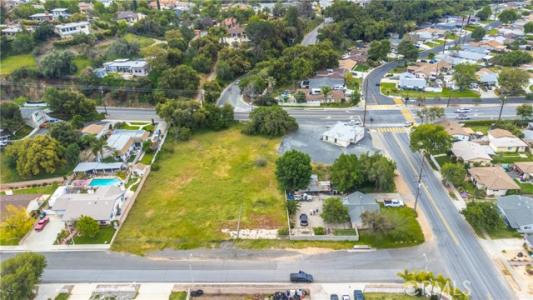 W Gladstone Street, San Dimas, Califórnia 91773, Estados Unidos