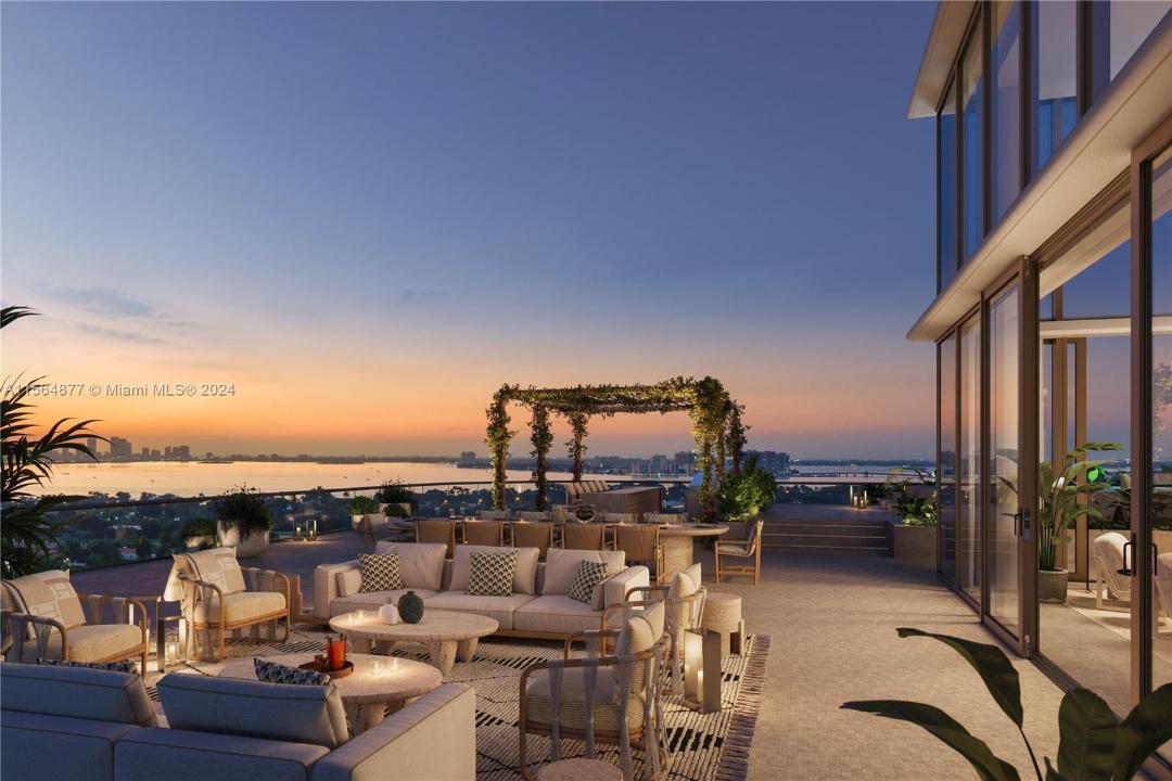 5333 Collins Ave PHW, Miami Beach, Florida 33140, Estados Unidos