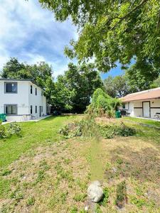 1841 NW 70th St, Miami, Florida 33147, USA