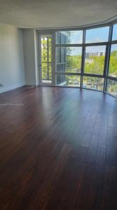 20100 W Country Club Dr 404, Aventura, Florida 33180, USA