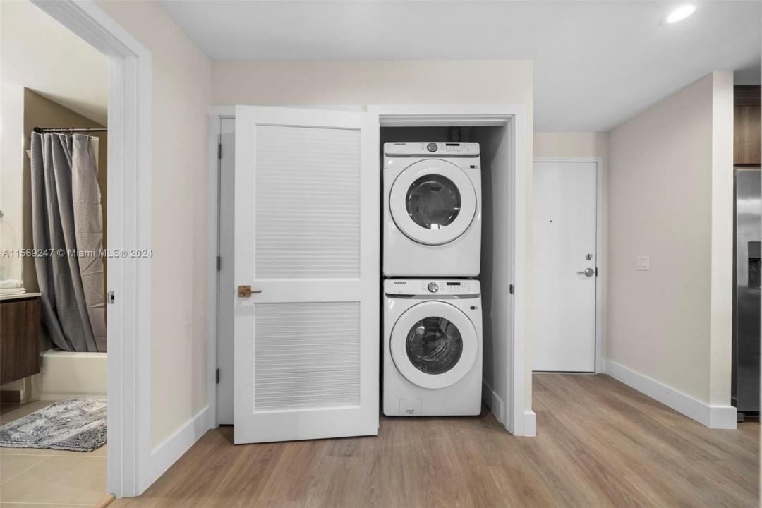 1938 Jackson St 306, Hollywood, Florida 33020