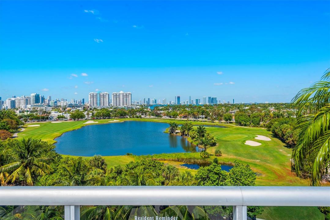 2001 Meridian Ave 517, Miami Beach, Floride 33139, États-Unis
