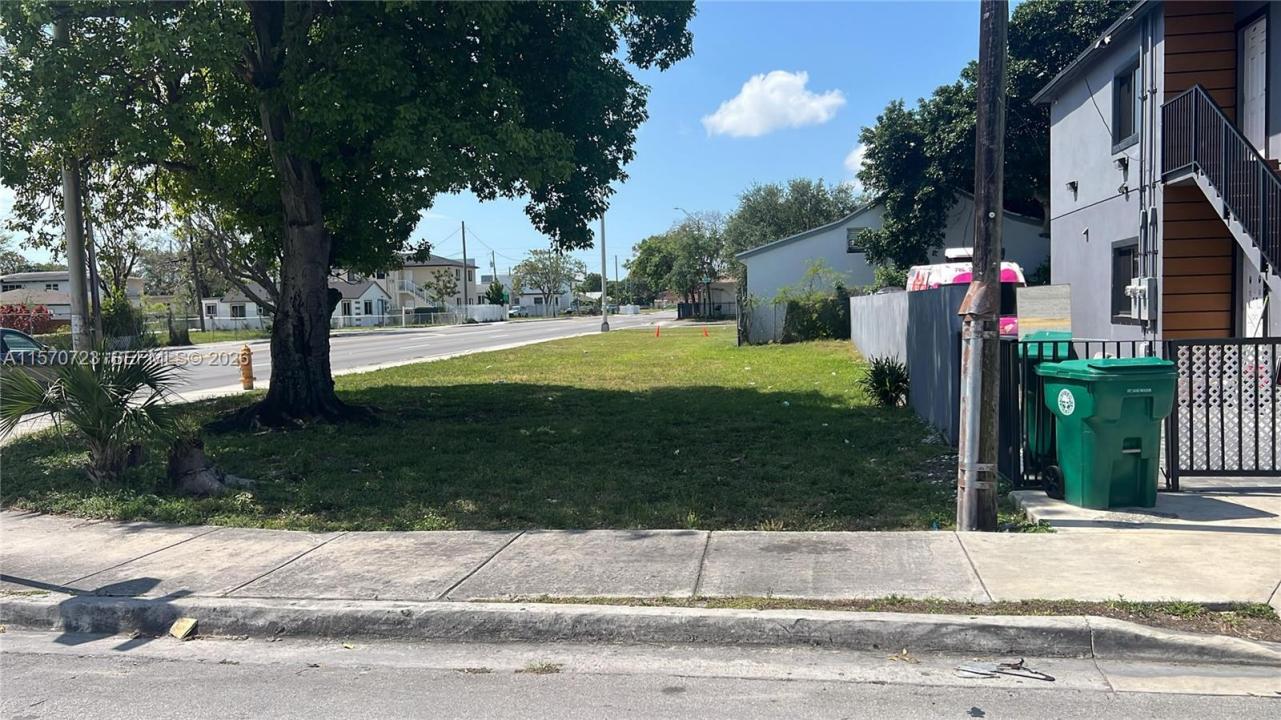 6928 NW 17th Ave, Miami, Floride 33147, États-Unis