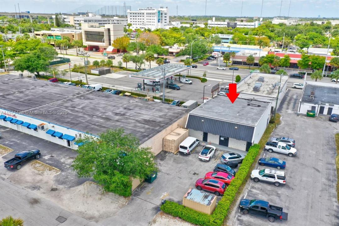 67 NW 166th St, Miami, פלורידה 33169, ארצות הברית של אמריקה