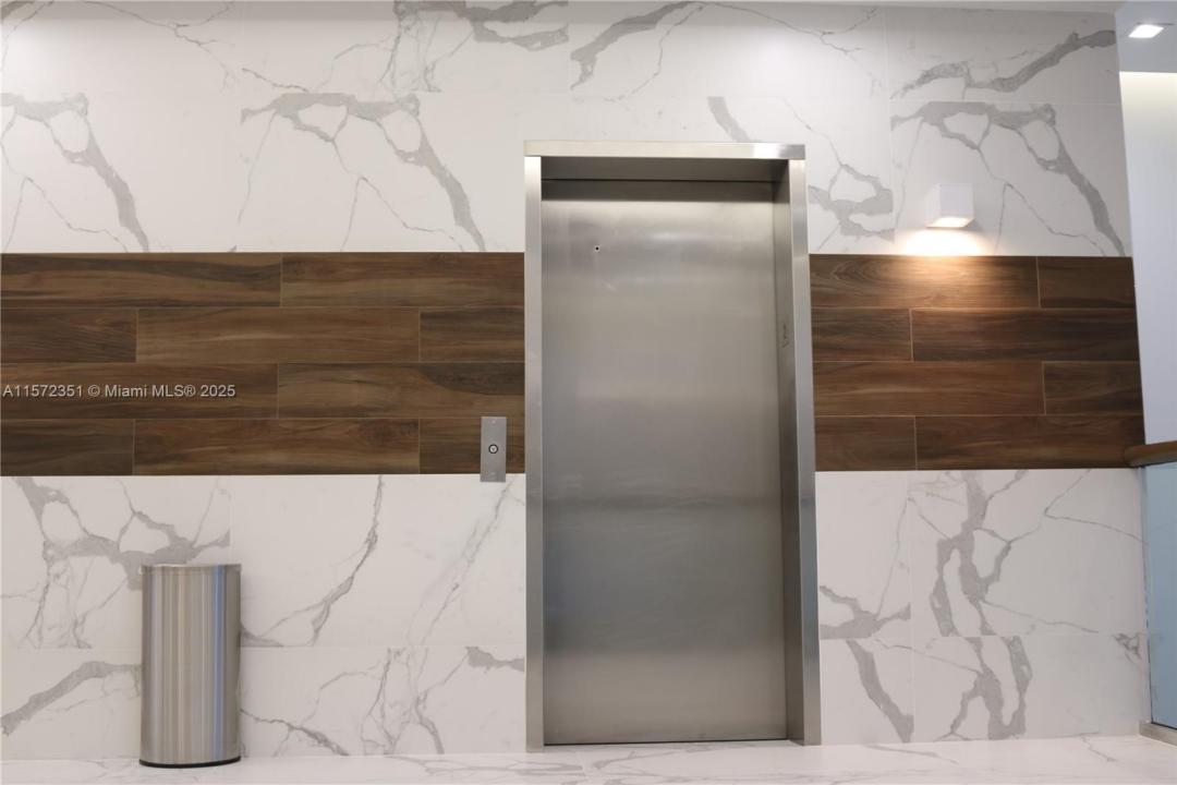 14261 Commerce Way 100, Miami Lakes, فلوريدا 33016, الولايات المتحدة