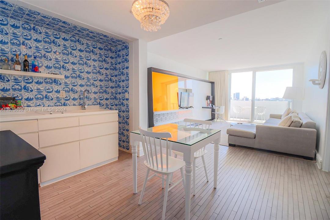 1100 West Avenue PH17, Miami Beach, Флорида 33139, Соединенные Штаты