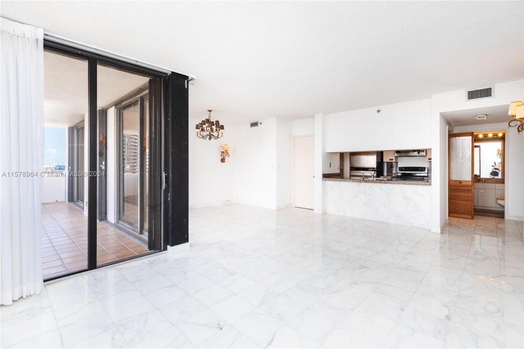 1581 Brickell Ave 1107, Miami, 佛羅里達州 33129, 美國