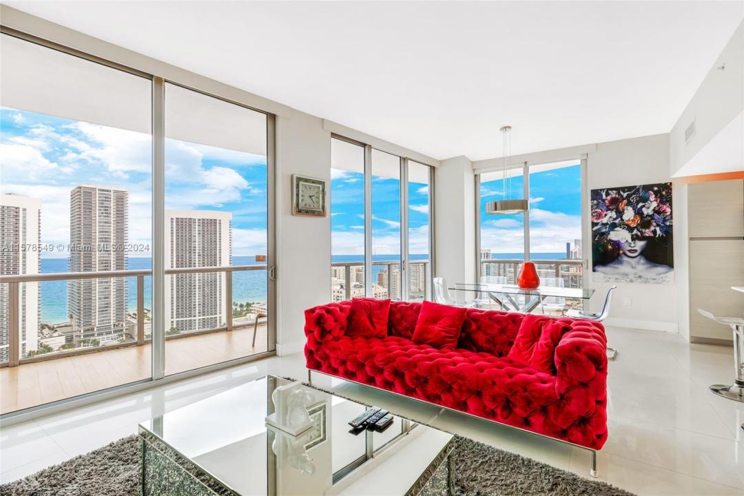2600 E Hallandale Beach Blvd T3301, Hallandale Beach, フロリダ 33009, アメリカ合衆国