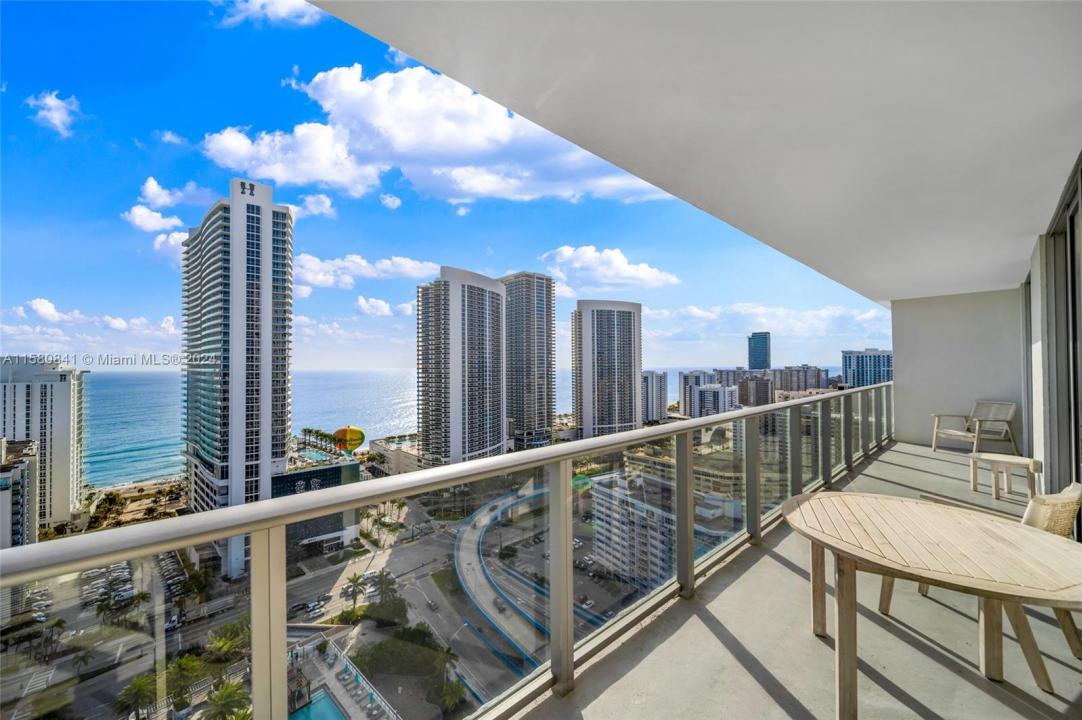 4010 S Ocean Dr R2305, Hollywood, Florida 33019, HOA KỲ