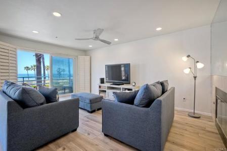 N Pacific Street, Oceanside, カリフォルニア 92054, アメリカ合衆国