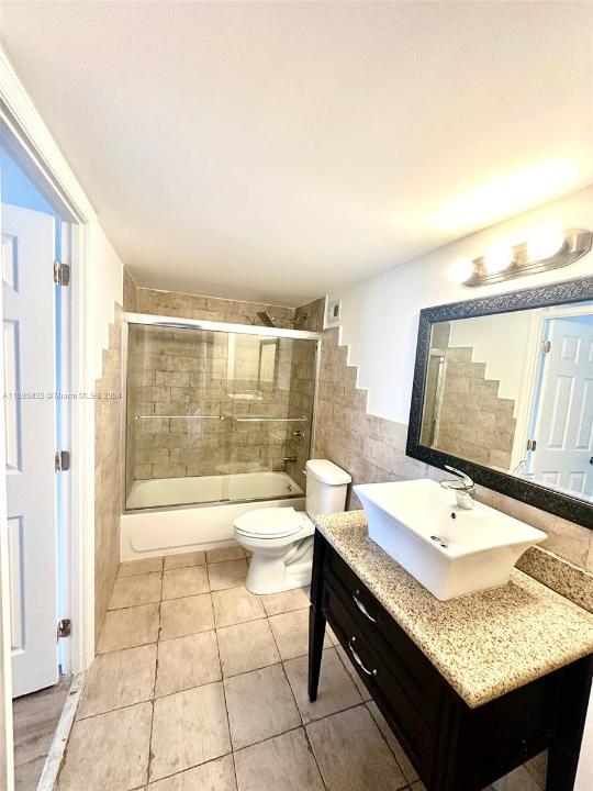 1301 NE Miami Gardens Dr 521 W, Miami, フロリダ 33179, アメリカ合衆国