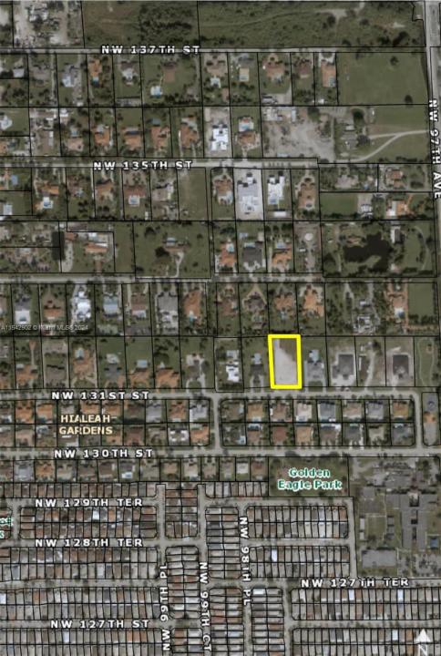 9845 NW 131st Street, Hialeah Gardens, Flórida 33018, Estados Unidos