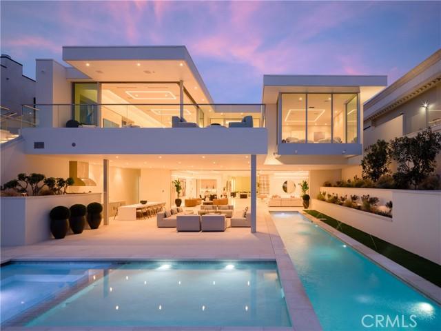 Dolphin, Corona Del Mar, California 92625