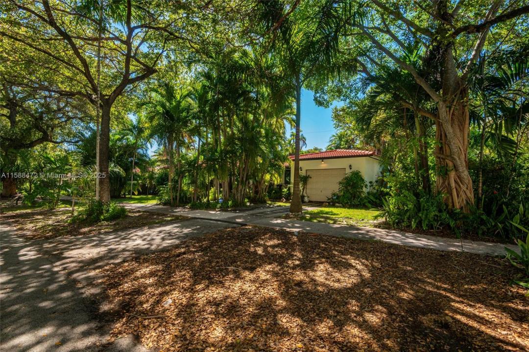 320 San Sebastian Ave, Coral Gables, Florida 33134