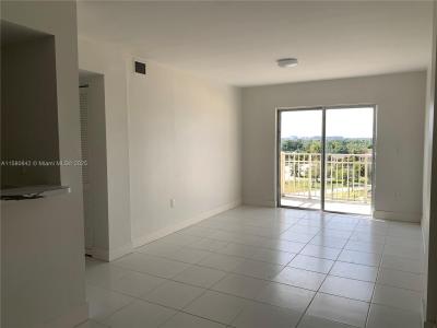 1750 NW 27th Ave 0, Miami, Florida 33125, USA