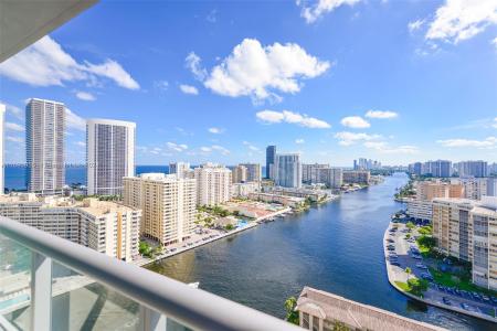 2602 E Hallandale Beach Blvd R2303, Hallandale Beach, Florida 33009, USA