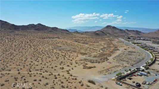 Choco, Apple Valley, California 92307, Estados Unidos