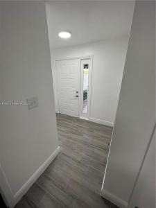 2050 SW 122nd Ave 22, Miami, Florida 33175, USA