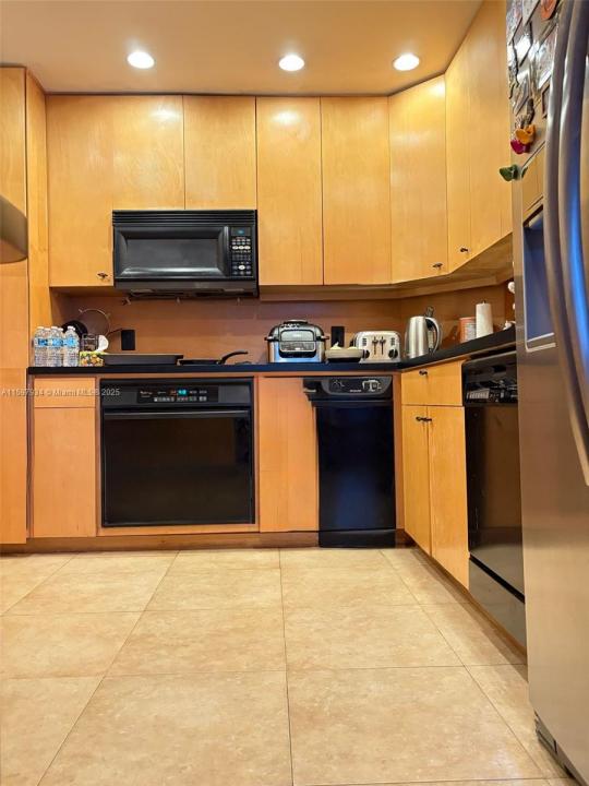 1965 S Ocean Dr 2F, Hallandale Beach, Floride 33009, États-Unis