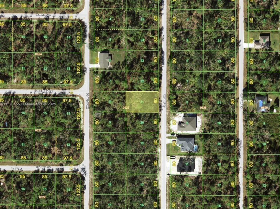 2361 Dodge Street, Port Charlotte, Floryda 33948, USA