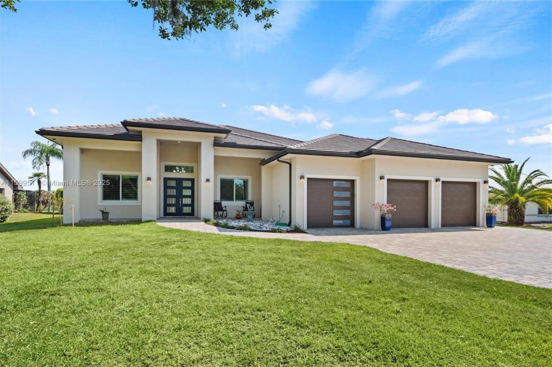 1311 Riverbend Drive, La Belle, Florida 33935, Amerika Birleşik Devletleri