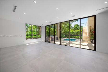 4090 Hardie Ave, Miami, Florida 33133, USA
