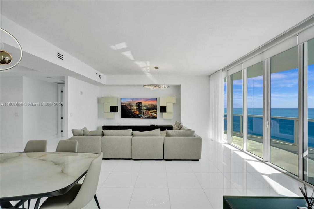 15811 Collins Ave 2701, Sunny Isles Beach, فلوريدا 33160, الولايات المتحدة